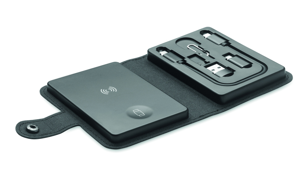 Logotrade Geschäftsgeschenke das Foto: 4in1 Kabel-Set 15W