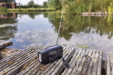 Logotrade werbemittel das Foto: RescueWave Notfallradio aus RCS recyceltem Kunststoff