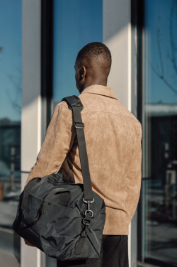 Logotrade Geschäftsgeschenke das Foto: KENTO URBAN Weekender aus RCS recyceltem nylon