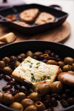 Logo trade promotional item photo of: VINGA Monte enameled cast iron sauté pan