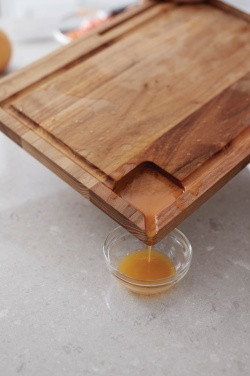 Logo trade promotional merchandise picture of: VINGA Buscot Utility Cutting Board