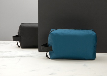 Logotrade corporate gift image of: Impact AWARE™ basic RPET toiletry bag