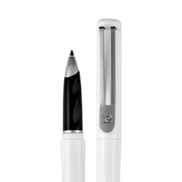 Logotrade advertising products photo of: Roller GIRONDE Pierre Cardin