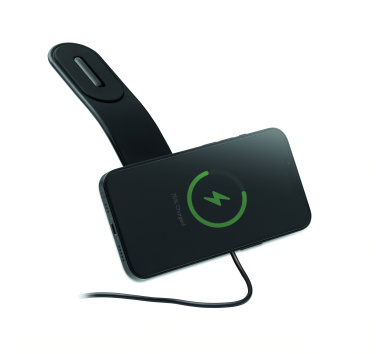 Logo trade advertising products picture of: 15W magnetic car charger