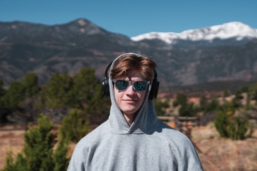 Logo trade ärikingi pilt: RCS taaskasutatud plastist Elite Kokkupandavad juhtmevabad kõrvaklapid