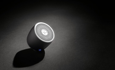 Logo trade firmakingid foto: Swiss Peak RCS taaskasutatud alumiiniumist 3W bassikõlar