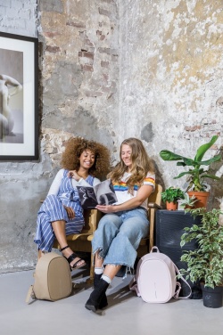 Logotrade meened pilt: Elle Fashion, Vargusvastane seljakott