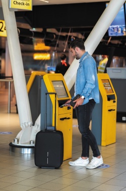 Logotrade meened pilt: Passi omanik