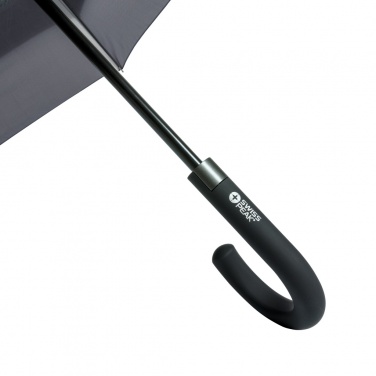 Logotrade reklaamkingi foto: Swiss Peak AWARE™ 23" kuni 27" laiendatav vihmavari