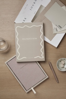 Logo trade meened foto: VINGA Thanksfulness GRS taaskasutatud paberist päevik-märkmik