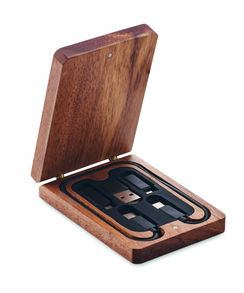 Logo trade reklaamkingitused foto: 3-ühes kaablikomplekt