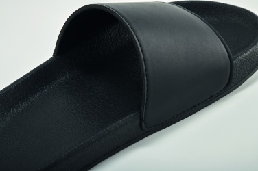 Logotrade reklaamkingituse foto: Libisemisvastased plätud suurus 46/47