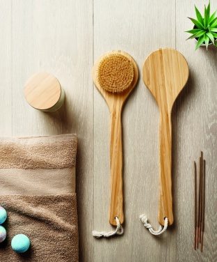 Logotrade firmakingituse foto: Bambusest vannihari