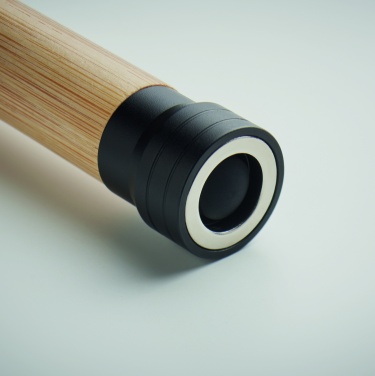 Logo trade reklaamkingi pilt: 3-ühes bambusest taskulamp koos avariivasara ja turvavöölõikuriga