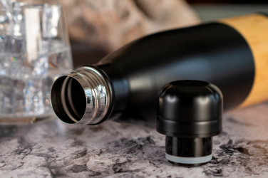 Logotrade reklaamkingid pilt: Roostevabast terasest pudel KOBE 750 ml