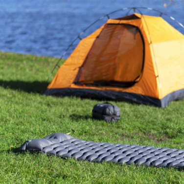 Logo trade reklaamkingituse pilt: Täispuhutav madrats SAJAMA Schwarzwolf