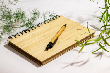 Logo trade firmakingid foto: A5 märkmik PISA