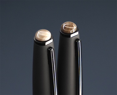 Logo trade firmakingid foto: Triibuline tulekivi pastapliiatsite komplekt 1284036