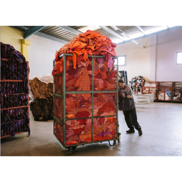 Logotrade reklaamkingituse foto: Wolkat Agadiri taaskasutatud tekstiilist seljakott