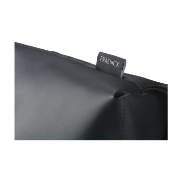 Logotrade reklaamtoote foto: Freenck Jamesi seljakott 17"