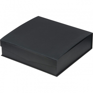 Logotrade ärikingituse foto: Bambusest alusega trofee Oshawa