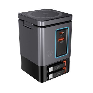 Logotrade ärikingid pilt: Urban Vitamin Sacramento 105W GAN laadija