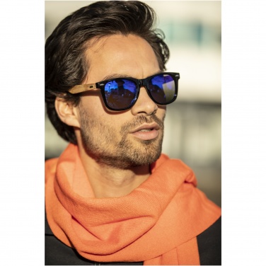 Logo trade mainostuote kuva: Hiru rPET/puu polarisoidut peililasit lahjapakkauksessa