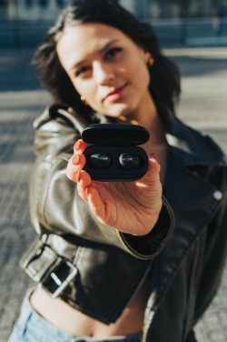 Logo trade mainoslahja ja liikelahja tuotekuva: Urban Vitamin Palm Springs RCS ENC nappikuulokkeet