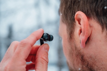 Logo trade mainostuotet tuotekuva: Skywave aurinkovoimakuulokkeet RCS kierrätetystä muovista