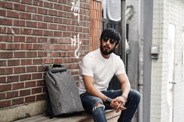 Logo trade mainoslahja ja liikelahja tuotekuva: Urban varkaudenesto- ja viiltosuojattu reppu