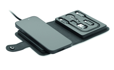 Logotrade mainoslahjat kuva: 4 in 1 kaapeliliitinsarja 15W