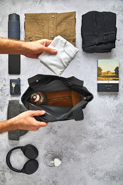 Logo trade mainoslahjat ja liikelahjat kuva: Black+Blum 16 L eristetty kauppa-/retkilaukku