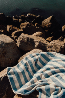 Logotrade liikelahja mainoslahja kuva: VINGA Lagoa GRS -ranta­pyyhe