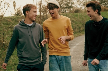 Logotrade biznesa dāvanas foto: Iqoniq Etosha viegls otrreizējās pārstrādes kokvilnas apkaklītis