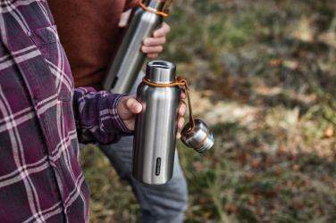 Logotrade korporatīvās dāvanas foto: Black+Blum izolēta ūdens pudele maza 500ml