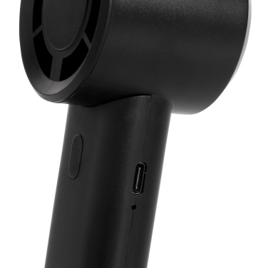 Logotrade biznesa dāvanas foto: Pārnēsājams ventilators no pārstrādātas plastmasas, kas ir atkārtoti uzlādējams Twist RCS