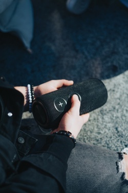 Лого трейд бизнес-подарки фото: Urban Vitamin Pacific Grove RCS пластиковый динамик 30 Вт IPX7