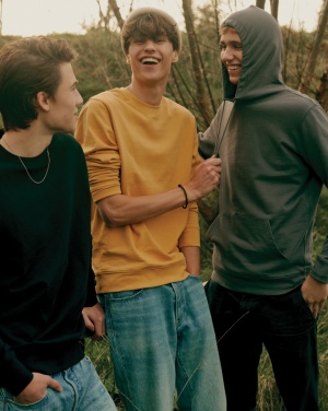 Логотрейд pекламные cувениры картинка: Легкий свитер с круглым вырезом Etosha из переработанного хлопка