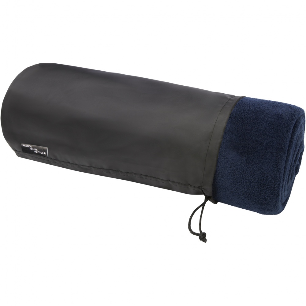 Logotrade kampanjprodukter bild: Lily GRS RPET korallfleece filt