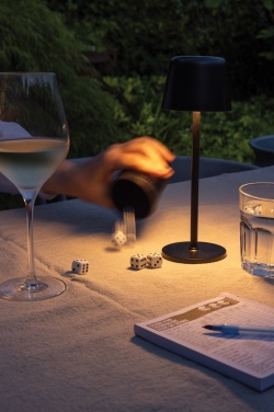 Logotrade profilprodukter bild: Zenic RCS återvunnen plast USB laddningsbar bordslampa