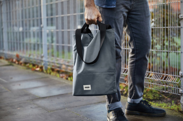 Logotrade reklamprodukter bild: Black+Blum 16L Isolerad Tote-/Kylväska