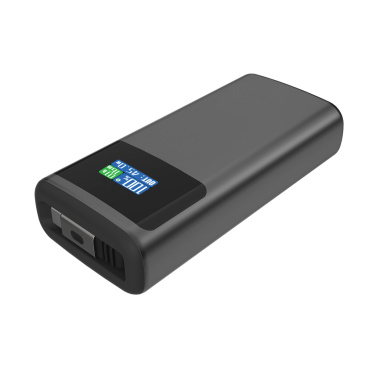 Logotrade kampanjprodukter bild: Quantom RCS ultrasnabb PD45W 10.000mAh powerbank med display